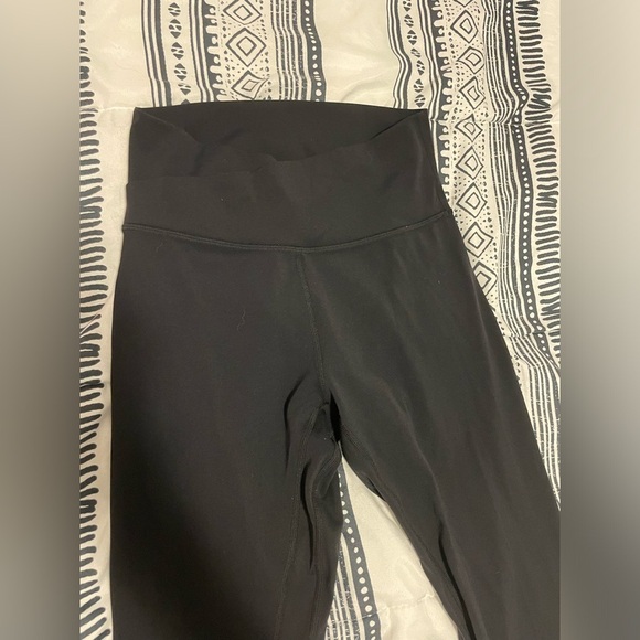 💖(2 for $15)💖 V-cut High Waisted Leggings - Picture 7 of 8